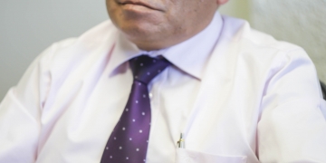 Juan Fernando Mendoza Banda es abogado especializado en Derecho Administrativo y 
Municipal, además es asesor de gobiernos locales.