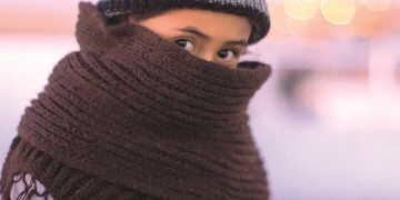 El abrigo es vital para combatir el frío en las siguientes semanas de baja temperatura.