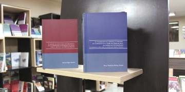 Los libros fueron publicados por el Fondo Editorial de la UCSP.