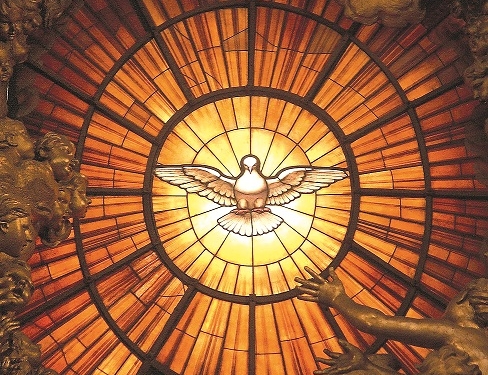 Con la fiesta de Pentecostés, el calendario litúrgico católico le pone fin al tiempo pascual.
