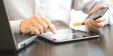 Cada entidad financiera tiene tarifas diferentes para el uso de este servicio.