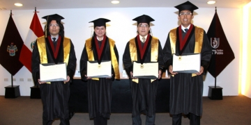 Graduados también realizaron pasantías y asistieron a conferencias internacionales.