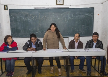 La comunidad educativa del colegio Juan Pablo Vizcardo y Guzmán exige una sanción ejemplar por el caso de tocamientos a tres menores.