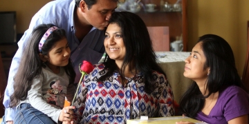 Es en la familia en que de manera natural se aplican los principios de la DSI.