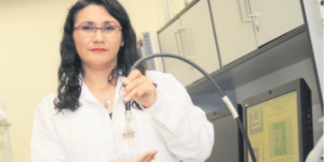 Esta iniciativa puede detectar de manera más precisa bebidas adulteradas, que ponen en riesgo la salud de la población.