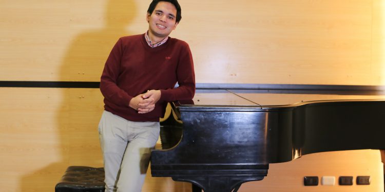 Luis Fernando Ruiz Pacheco, egresado de la UCSP y estudiante de composición musical en Puerto Rico.