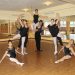 Uno de los talleres más importantes en la escuela es el ballet, este les ayuda a los bailarines a interpretar con facilidad cualquier otro género musical.