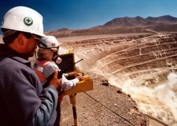 FOTO DE PROYECTO MINERO ZAFRANAL/PAMPA DE PONGO
Gobierno invertirá en zonas que albergarán nuevas inversiones mineras para mejorar clima social.