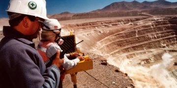 FOTO DE PROYECTO MINERO ZAFRANAL/PAMPA DE PONGO
Gobierno invertirá en zonas que albergarán nuevas inversiones mineras para mejorar clima social.