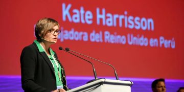 Kate Harrison, contó que el modelo de construcción de los Juegos Panamericanos, es usado en el proyecto de tratamiento de agua en el Lago Titicaca.