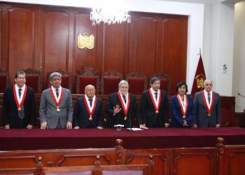 El pleno del Tribunal Constitucional, decidió por unanimidad pronunciarse sobre la legalidad del cierre del Congreso.