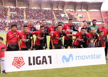 Los rojinegros esperan sacar un buen resultado que les permita cerrar la llave en Arequipa.