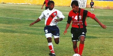 El exfutbolista defendió al FBC Melgar durante 16 años consecutivos.