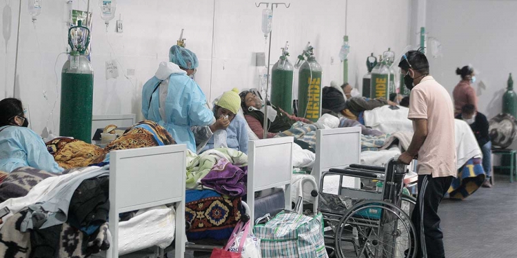 Crisis sanitaria podría desbordar en los próximos días en Arequipa.