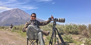 El fotógrafo Pedro Allasi, tiene cerca de 14 años ‘acechando’ aves en Arequipa y otras regiones del sur del país. Es uno de los profesionales más reconocidos en este campo y sus fotografías así lo demuestran.