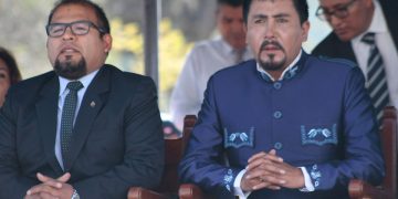 Elmer Cáceres y Omar Candia, dejan muchas dudas por la gestión cumplida en la comuna provincial y el gobierno regional.
