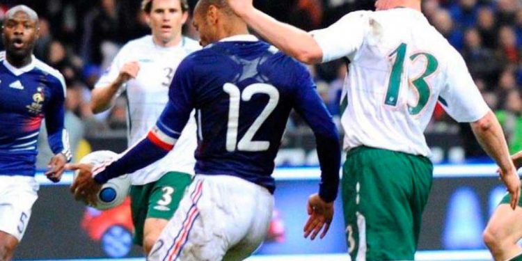 El gol de Henry, provocó que Francia e Irlanda pidieran a la FIFA que se repita el partido. La respuesta fue que no era posible y que las decisiones del árbitro eran definitivas.