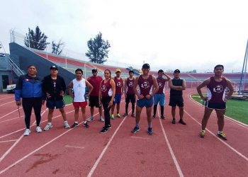 Para Yessica Quispe, el atletismo se convierte en una herramienta para mejorar la salud
y ser buenas personas.