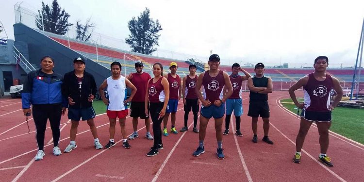 Para Yessica Quispe, el atletismo se convierte en una herramienta para mejorar la salud
y ser buenas personas.