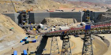 Arequipa y Ancash sostienen la producción de cobre del país