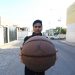 Carlos Herrera, practica el baloncesto desde los 9 años de edad y juega de armador o alero.
