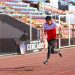 El atleta arequipeño, entrena dos a tres horas diarias en el estadio Melgar.