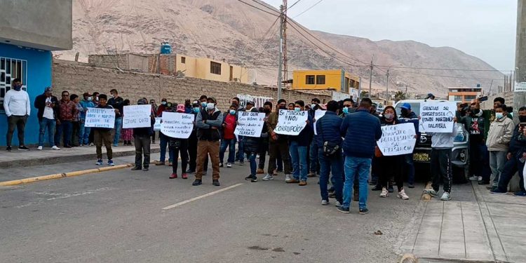 Familiares de mineros asesinados piden la declaratoria de Estado de Emergencia en Atico.
