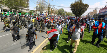 En opinión de Manuel Ugarte, la violencia detrás de las protestas es propia de organizaciones antidemocráticas y contrarias a la legalidad.
