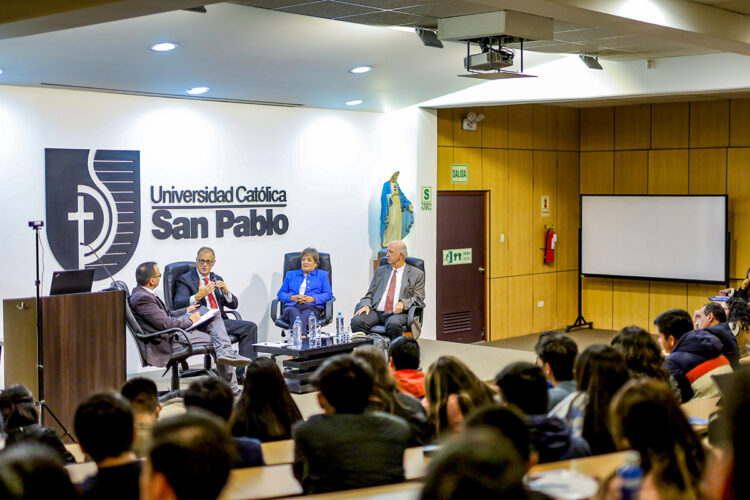 Personajes políticos reflexionaron sobre ¿Cómo unir al Perú y salir de la crisis política?