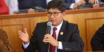 Diversos gremios y representantes de la sociedad civil respaldaron las decisiones asumidas por el gobernador Rohel Sánchez Sánchez.