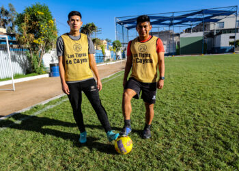 Bradley y Luis, aún sueñan con llegar al fútbol profesional, esta vez, defendiendo a Los Tigres en la Copa Perú.