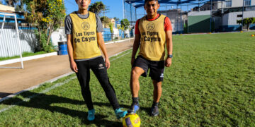 Bradley y Luis, aún sueñan con llegar al fútbol profesional, esta vez, defendiendo a Los Tigres en la Copa Perú.