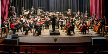 Orquesta Sinfónica de Arequipa - Concierto de Fiestas Patrias / Foto - Alberto Cruz