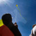 En Arequipa, se acostumbra realizar el juego de vuelo de cometas en el mes de agosto, que es cuando hay más viento en el año.