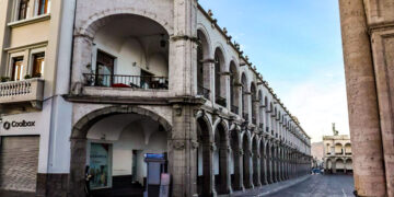 El edificio más valorado por la población arequipeña son los portales de la Plaza de Armas.