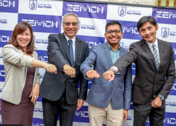 Docentes y autoridades académicas de la San Pablo, presentaron ZEMCH 2023 en Arequipa.