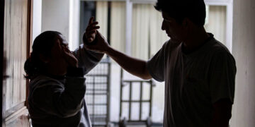 Si la mujer fue víctima de violencia de niña por parte de sus padres, es susceptible de sufrir agresiones en su hogar.