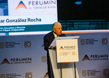 González Rocha acusó al Gobierno de no querer aprovechar los beneficios de la minería.