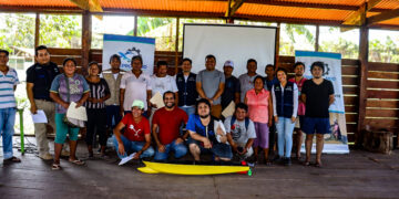El equipo a cargo del proyecto se reunió con pescadores artesanales y funcionarios de Produce - Madre de Dios.