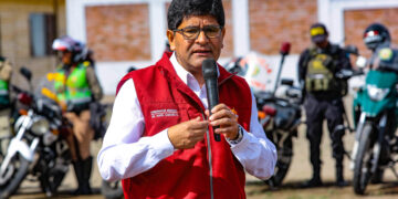 Rohel Sánchez asumió como gobernador de Arequipa, con el 38 % de votos obtenidos en los comicios de 2022.
