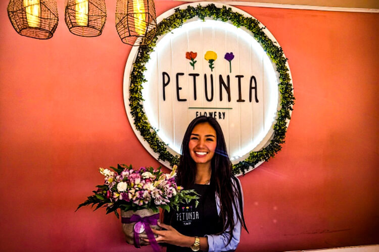 Fernanda fundó la florería Petunia, para otorgar una atención exclusiva al cliente.