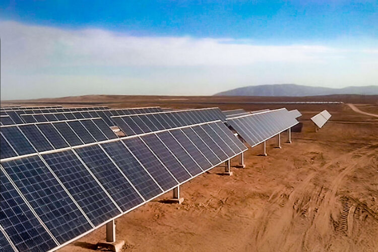 El desierto de La Joya es propicio para el desarrollo de proyectos de generación de energía fotovoltaica.