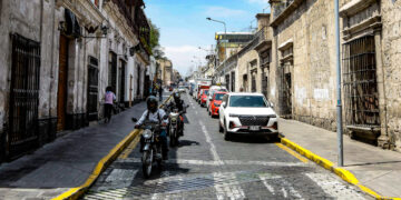 Son 23 calles del centro histórico de Arequipa que serán restringidas al paso vehicular con su peatonalización.