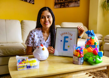 Kathleen Gutiérrez dirige Edukativa, que busca orientar a familias con niños que tienen autismo.
