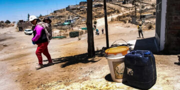 Cuatro de cada diez personas que viven en Arequipa, no tienen acceso a los servicios de agua, electricidad, telefonía móvil e internet.
