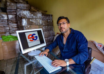 Gonzalo Febres dirige Empaques Global que comercializa empaques y envases.