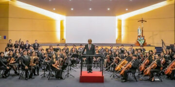 El repertorio incluye temas de emblemáticos compositores y músicos arequipeños.