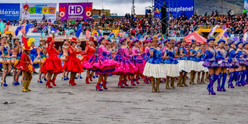 Grupos de danzas de trajes autóctonos y de luces conforman la Federación Regional de Folklore y Cultura de Puno. (Foto: Municipalidad Provincial de Puno)