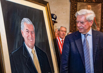 El retrato de Mario Vargas Llosa fue incorporado a la Galería de Arequipeños Ilustres del Museo Municipal de Arequipa.