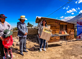 La vivienda de la familia Vilca Choque, en el anexo Arenales de Chiguata, ahora cuenta con una tecnología que le permitirá hacer frente a las bajas temperaturas.